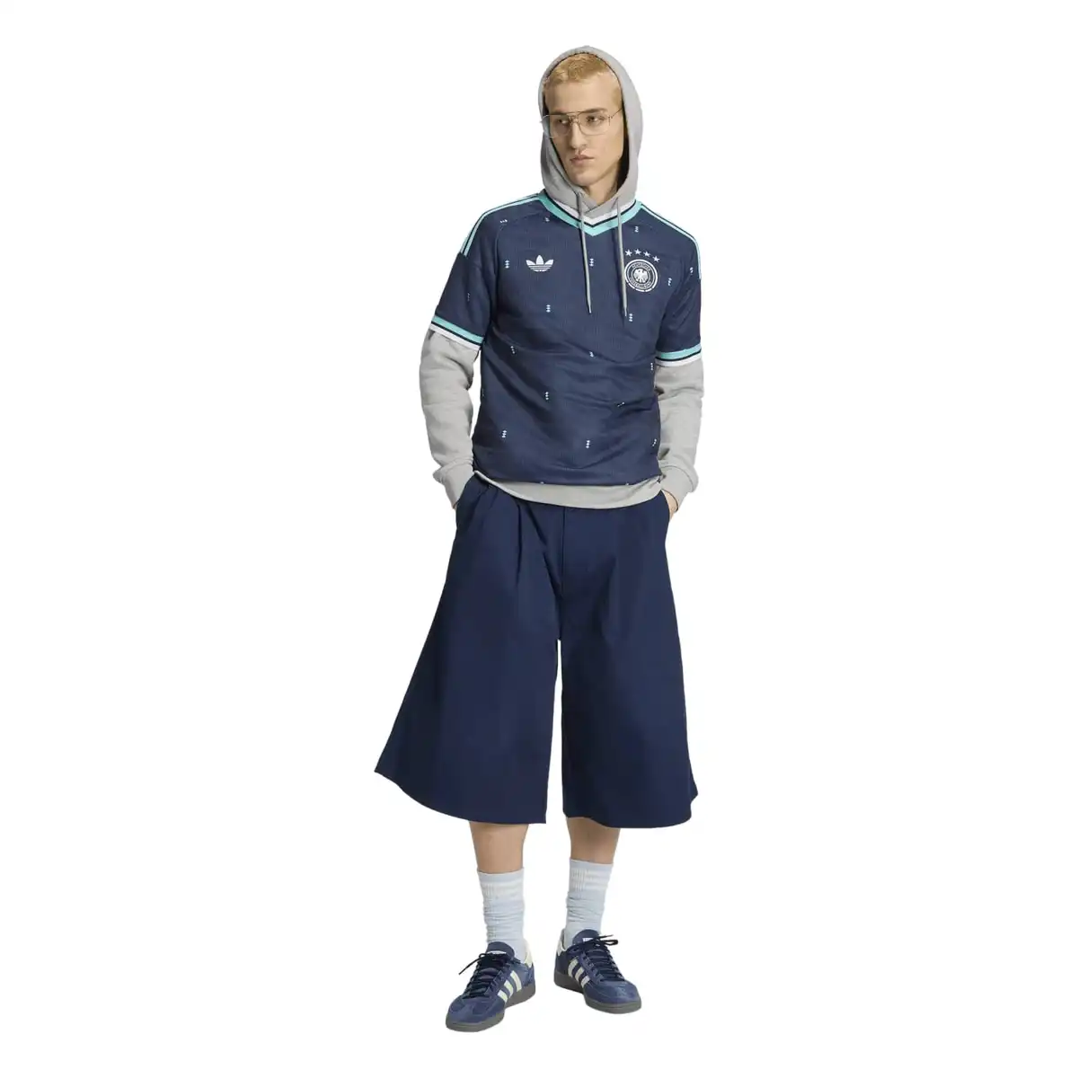 JN2074_5_APPAREL_On_Model_Walking_View_white.webp