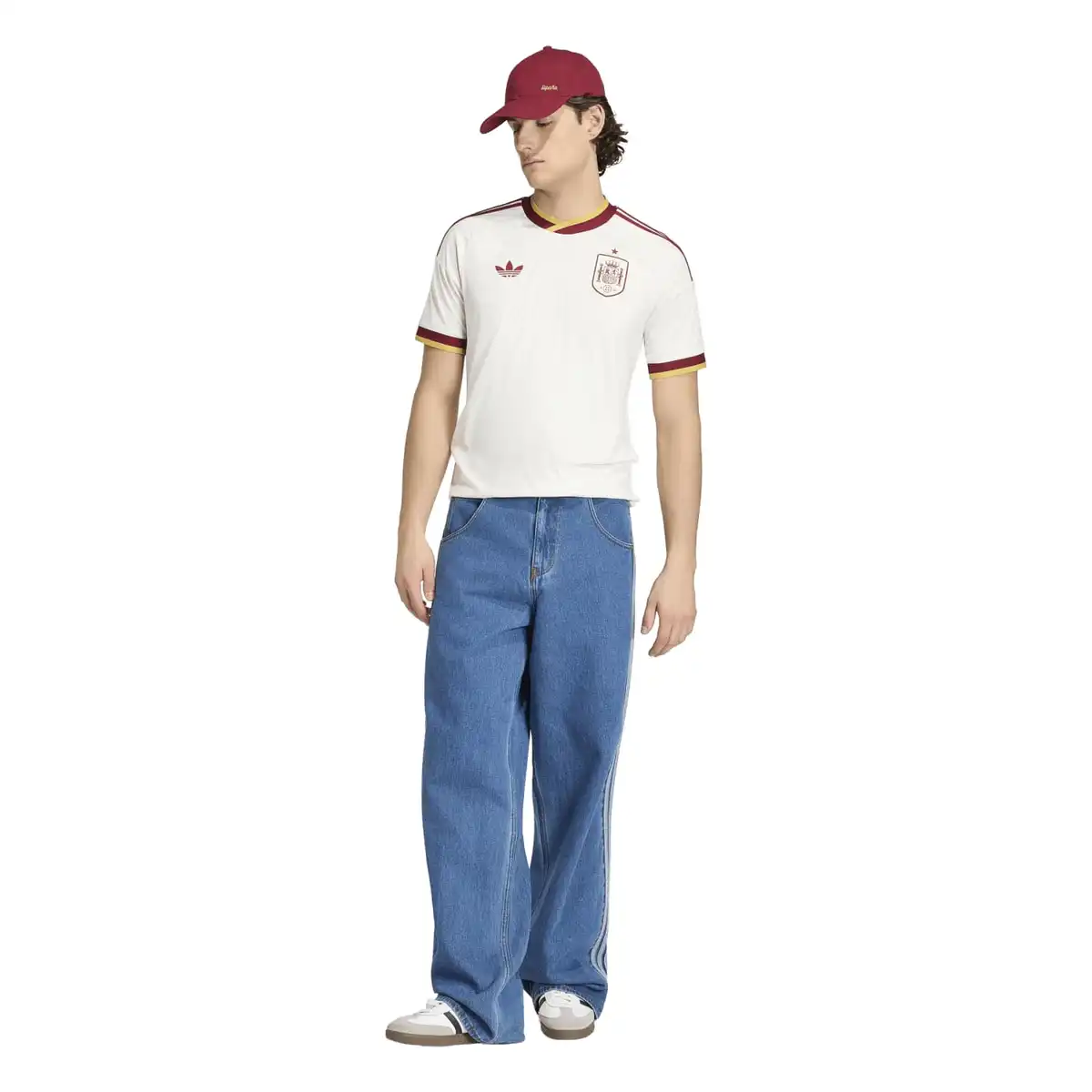 JN4397_6_APPAREL_On_Model_Walking_View_white.webp